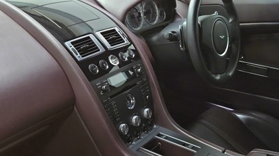 Lot 47 - 2009 Aston Martin V8 Vantage Roadster