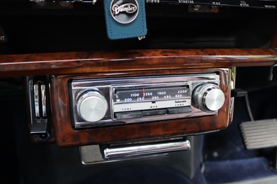 Lot 62 - 1968 Daimler V8 250