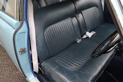 Lot 62 - 1968 Daimler V8 250