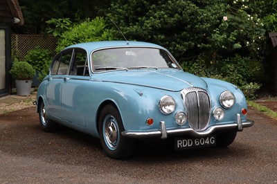 Lot 62 - 1968 Daimler V8 250