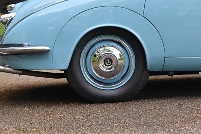 Lot 62 - 1968 Daimler V8 250