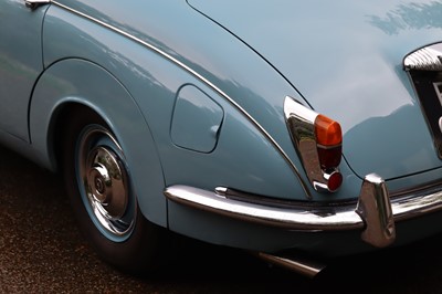 Lot 62 - 1968 Daimler V8 250