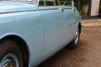 Lot 62 - 1968 Daimler V8 250