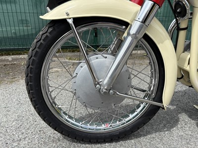 Lot 1960 Norton Dominator Deluxe