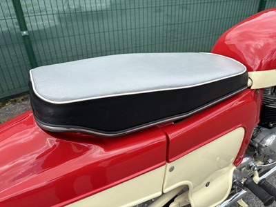 Lot 1960 Norton Dominator Deluxe