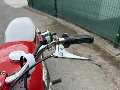 Lot 1960 Norton Dominator Deluxe