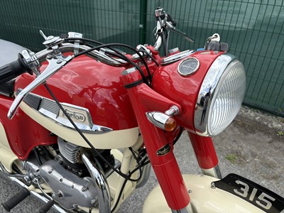 Lot 1960 Norton Dominator Deluxe