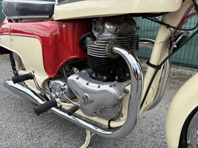 Lot 1960 Norton Dominator Deluxe