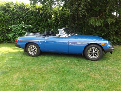 Lot 39 - 1977 MG B Roadster