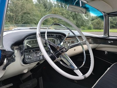 Lot 1956 Cadillac Sedan de Ville