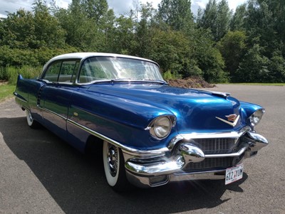 Lot 1956 Cadillac Sedan de Ville