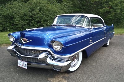 Lot 1956 Cadillac Sedan de Ville