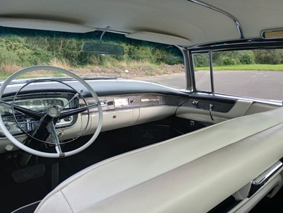 Lot 1956 Cadillac Sedan de Ville