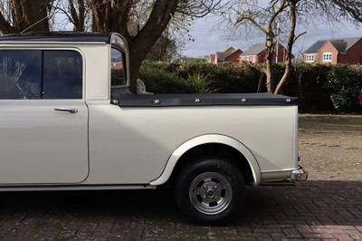 Lot 5 - 1972 Morris Mini 1000 Pick-Up