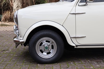 Lot 5 - 1972 Morris Mini 1000 Pick-Up