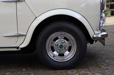 Lot 5 - 1972 Morris Mini 1000 Pick-Up