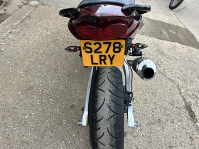 Lot 1998 Kawasaki ZX-9R Custom