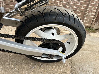 Lot 1998 Kawasaki ZX-9R Custom