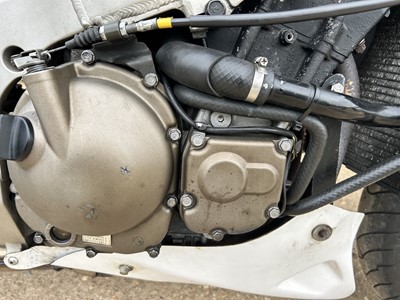 Lot 1998 Kawasaki ZX-9R Custom