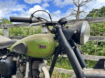 Lot 1949 BSA B31