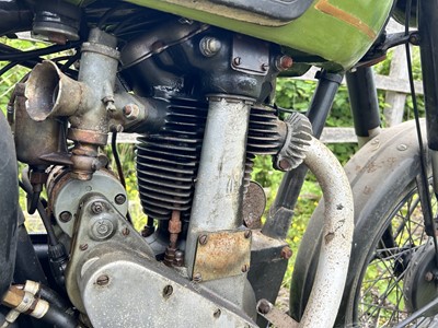 Lot 1949 BSA B31