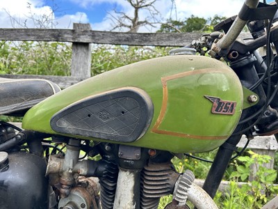 Lot 1949 BSA B31