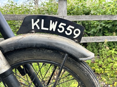 Lot 1949 BSA B31