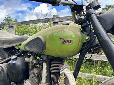 Lot 1949 BSA B31