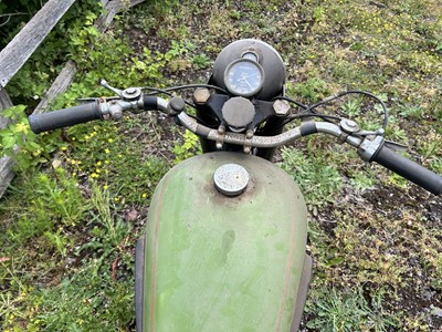 Lot 1949 BSA B31