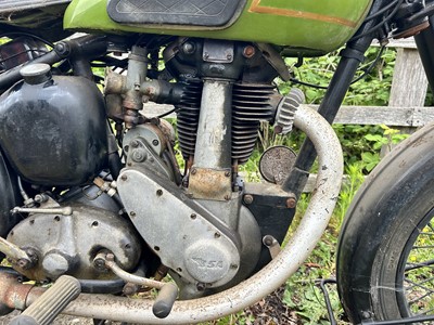 Lot 1949 BSA B31