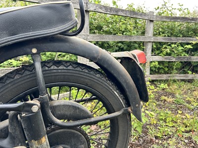 Lot 1949 BSA B31
