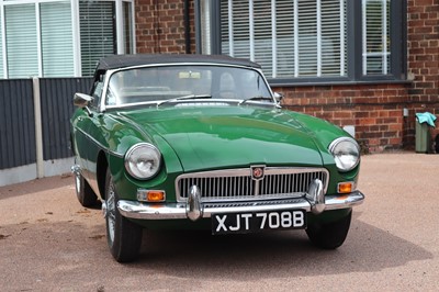 Lot 1964 MG B Roadster