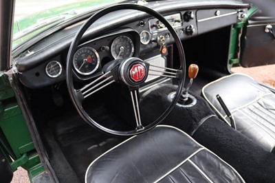 Lot 1964 MG B Roadster