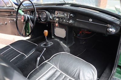 Lot 1964 MG B Roadster