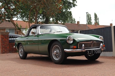 Lot 1964 MG B Roadster