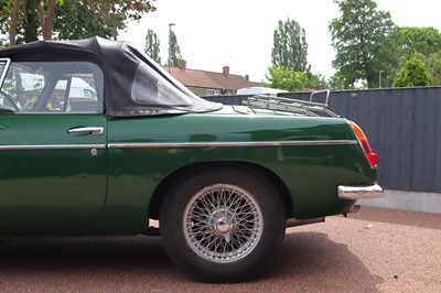 Lot 1964 MG B Roadster