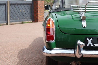 Lot 1964 MG B Roadster