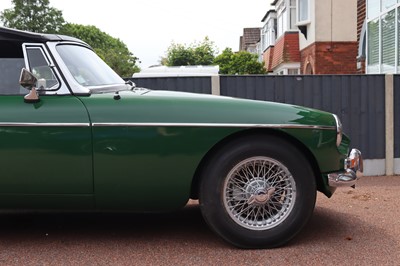 Lot 1964 MG B Roadster
