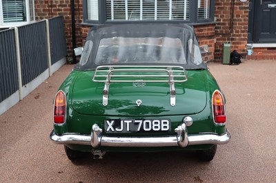 Lot 1964 MG B Roadster