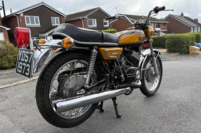 Lot 1972 Yamaha YDS7