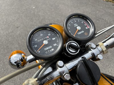 Lot 1972 Yamaha YDS7