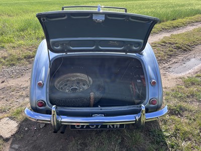 Lot 1962 Austin-Healey 3000 MkII
