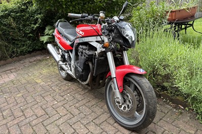 Lot 1990 Suzuki GSX-R1100L