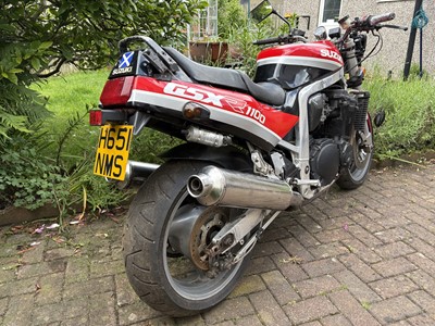 Lot 1990 Suzuki GSX-R1100L