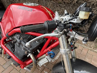 Lot 1983 Harris Magnum