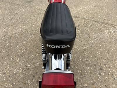 Lot 1974 Honda SS50 (250) Special
