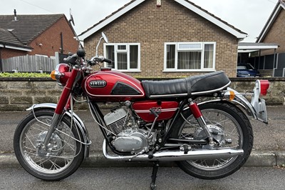 Lot 1969 Yamaha YDS6