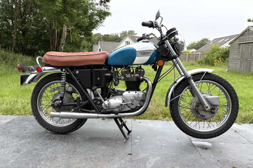 Lot 1971 Triumph TR6