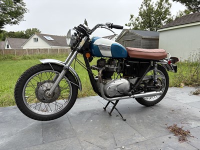 Lot 1971 Triumph TR6