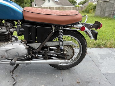 Lot 1971 Triumph TR6